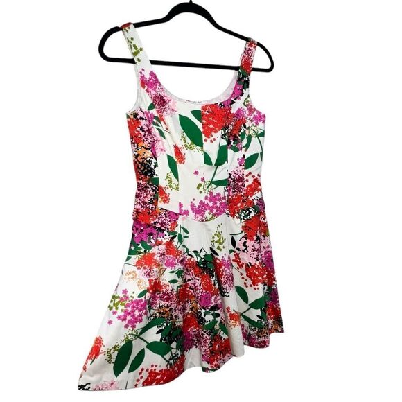 Nine West Floral Fit & Flare Dress - Size 4 - Picture 2 of 7